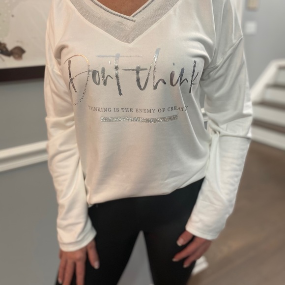 🤍WHITE SUEDE LIGHTWEIGHT “DON’T THINK...” - Picture 3 of 5